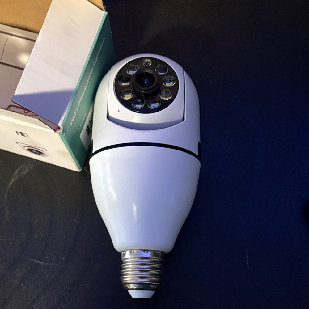 Smart WiFi Security Camera - Picture 2 of 4
